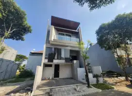 Rumah baru gress citraland utama siap pakai