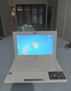 Notebook laptop ASUS Eee pc flare series 10 inches