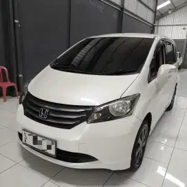 Freed 1.5 E PSD MATIC 2010.Asli Jatim.