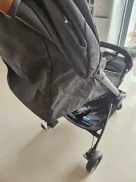 Stroller joie bekas