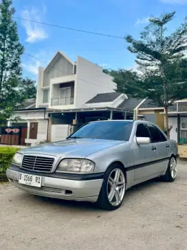 Mercy C180 Pjk Isi AcPsPwAudioOn Mercedes Benz Cicalengka Bandung