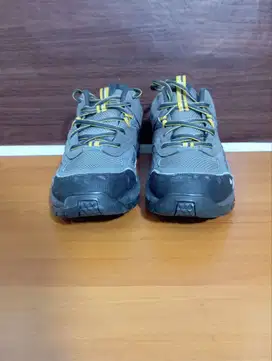 Sepatu OUTDOOR (ORIGINAL IMPORT)