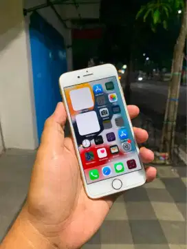 iPhone 8 64GB Gold Mulus