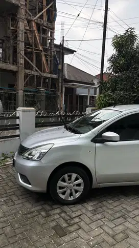 Nissan Grand livina 2014 Bensin