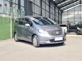 Freed PSD 2010 MATIC PAJAK JALAN