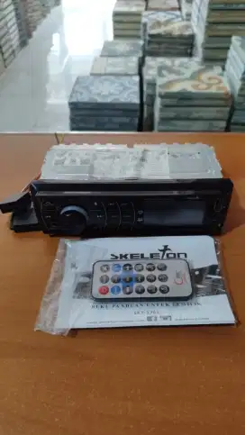 Head unit Single Din Skeleton