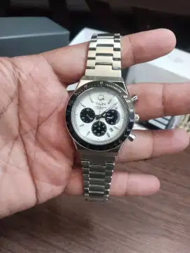 Timex Q chronograph panda dial, (seiko,alba,citizen,swatch,spinnaker)