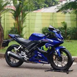 YAMAHA R15 V3 BIRU 2017 KM LOW GRESS PAJAK HIDUP