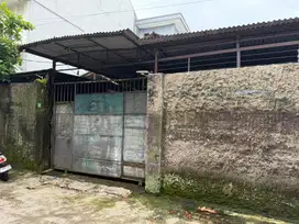 Di Jual gudang lokasi dekat dengan jalan raya