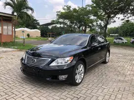 Lexus LS 460L 2011