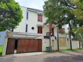 Rumah Pojok Luas 324 m² di Permata Jingga Suhat Soekarno Hatta