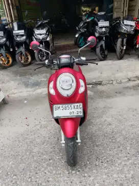 Dijual cepat Honda Scoopy tahun 2024