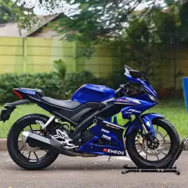 YAMAHA R15 V3 BIRU 2017 KM LOW ISTIMEWA PAJAK HIDUP