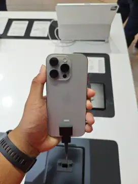 SEGAMPANG ITU CICILAN IPHONE 16 SERIES PAKAI HOME CREDIT