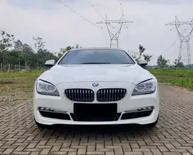 Low KM!! BMW 640i GrandCoupe NIK 2014!! White on black!