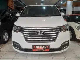 HYUNDAI H-1 ROYALE AT 2018 FACELIFT / MODEL THN 2019 (BINTANG MOTOR)