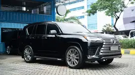 Lexus LX 600 VIP 4 Seater
