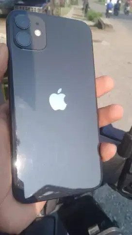 iPhone 11 128 gb iBox