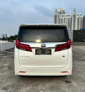 Toyota Alphard 2.5G 2023