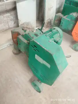 BAR CUTTER  VIPAC DC 42 D