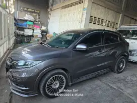 HR-V -Prestige istimewa  2017