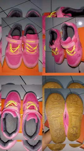sepatu wanita pink