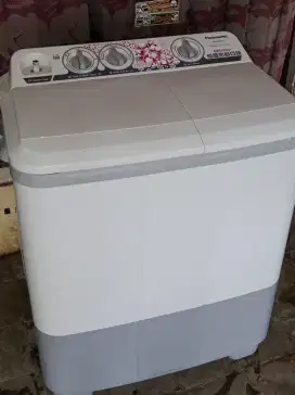 DIJUAL MESIN CUCI PANASONIC 8 KILO NORMAL bisa di anter