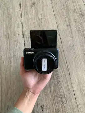 CANON M10 + KIT