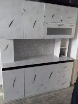 Rak dapur model hpl
