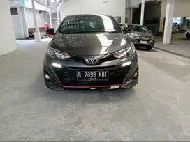 Toyota Yaris S TRD AT 2020 Abu-abu PREMIUM B2699KOT