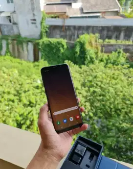 Samsung Galaxy S8 4/64 GB SEIN Kondisi Seperti Baru