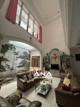 ANA RUMAH MEWAH LAMA UK 18X20M DI KOMPLEK THI JELAMBAR