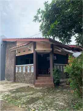 Dijual 2 Bangunan Rumah dalam 1 Gerbang Margonda By Rumah Chinida
