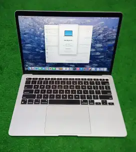 Macbook Air M1 2020 8/128 Silver mulus murah