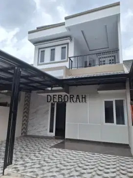 Dijual rumah 2 Lt full renov bagus siap huni cluster buana gardenia
