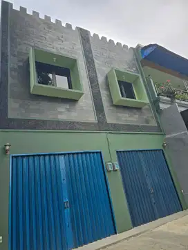 Ruko baru siap pakai,Strategis pinngir jalan. Kelapa Dua Jaktim