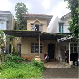 Dijual rumah 2lt standart, butuh renov di Legenda Wisata