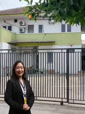 Rumah 2 lantai yang nyaman Jalan Cempaka Jatiwaringin, Jakarta Timur