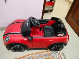 Mainan Mobil mobilan