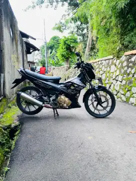 Suzuki satria fu 150cc karbu tahun 2014