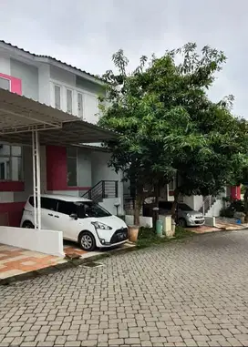 Disewakan Rumah 2LT Siap Huni Bukit Wahid