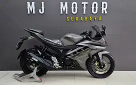 LIKE NEW // Yamaha R15 V2 tahun 2016