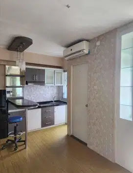 Dijual Apartemen educity tower Yale full furnish bagus