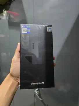 Samsung S24fe 8/256 Black