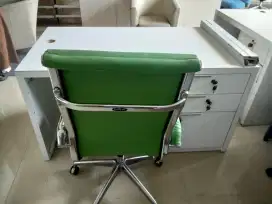 Set meja kursi kantor murah