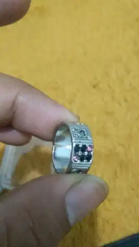 cincin mosaanite black ruby dan mode rantai