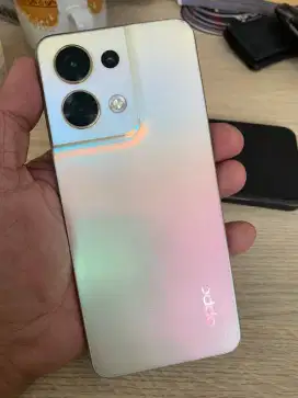 Oppo Reno 8 5G 8+8/256