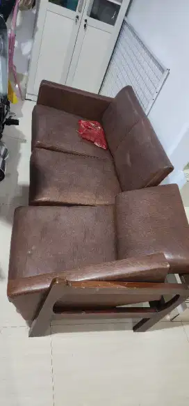 SOFA VINTAGE JATI
