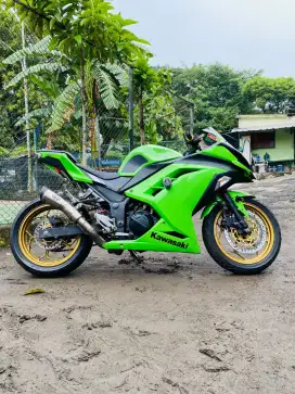 Kawasaki ninja 250cc Fi non abs Tahun 2014