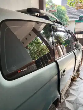 Jual mobil hyunday trajet